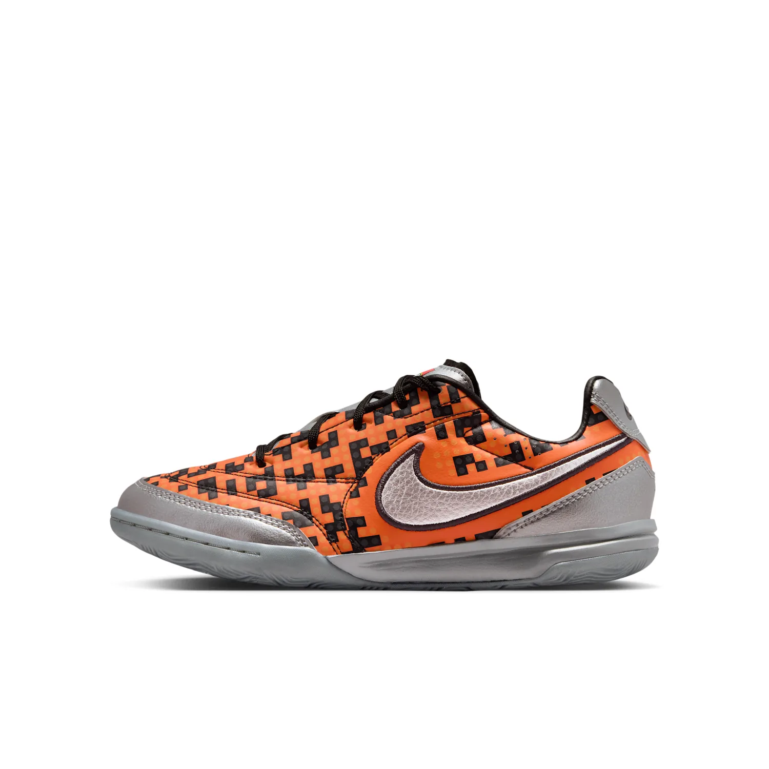 Nike Jr. Streetgato x LEGO® Collection