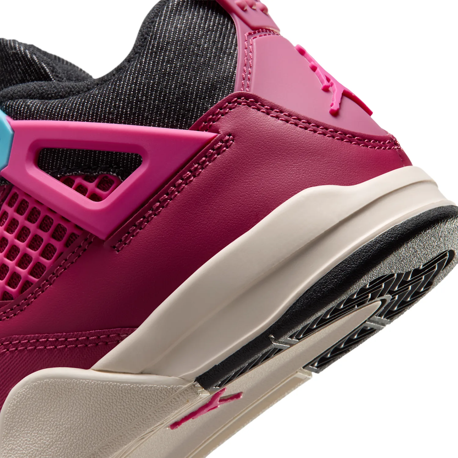 Jordan 4 Retro "She's A Star" image 8
