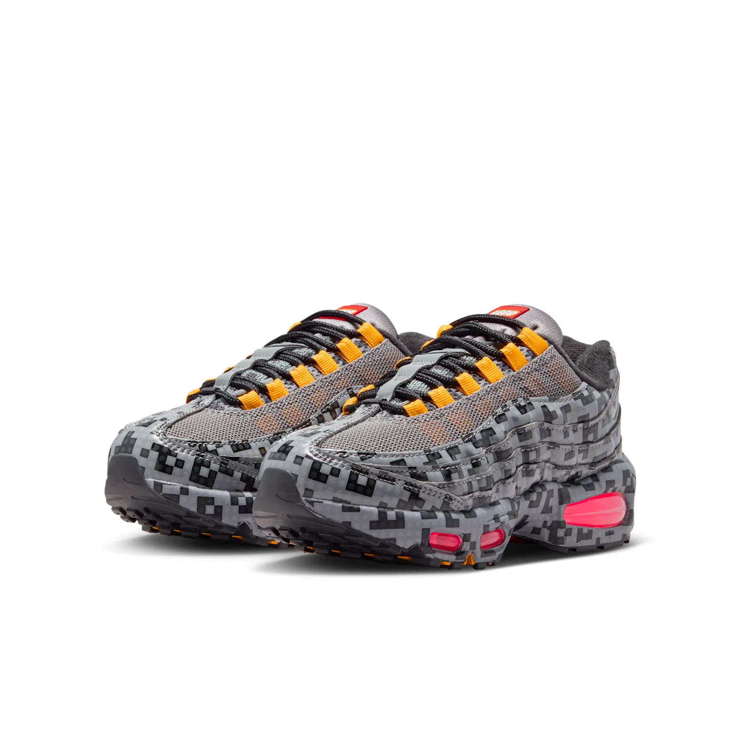 Nike Air Max 95 x LEGO® Collection image 7