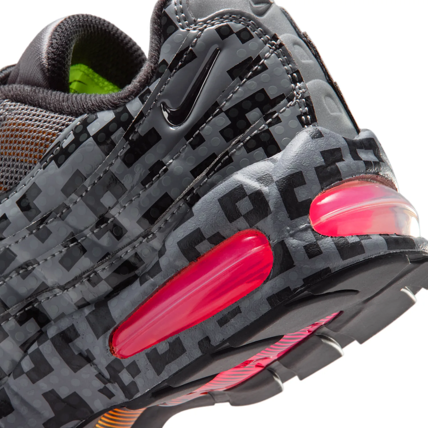 Nike Air Max 95 x LEGO® Collection image 10