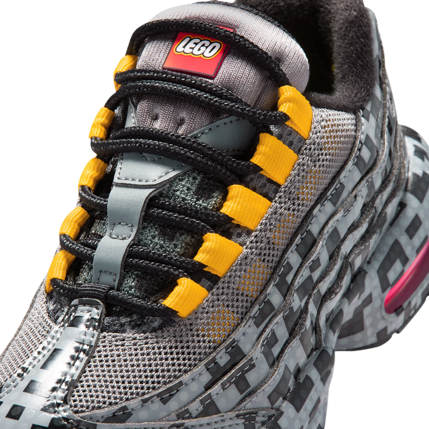 Nike Air Max 95 x LEGO® Collection image 9