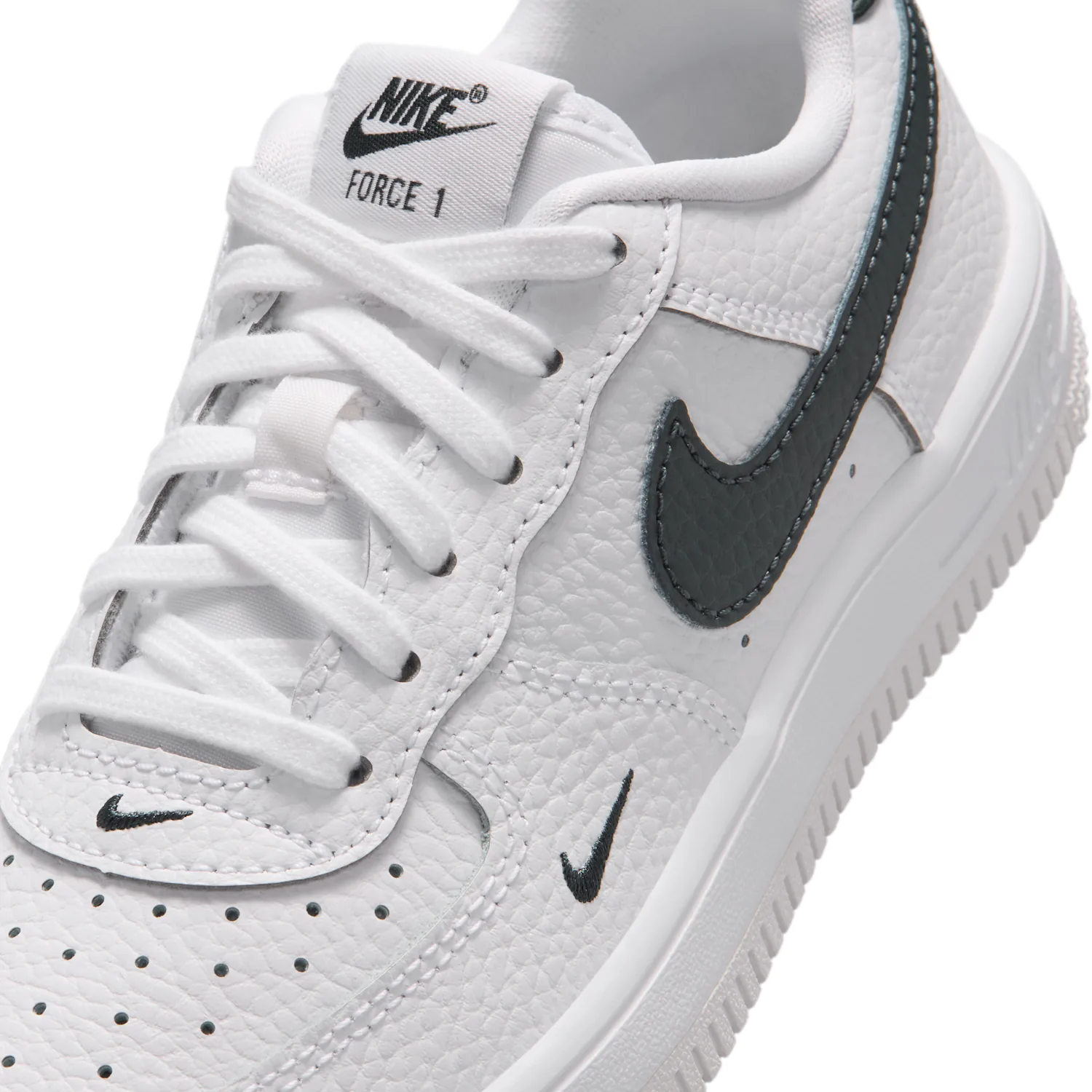 Nike Force 1 Low image 7