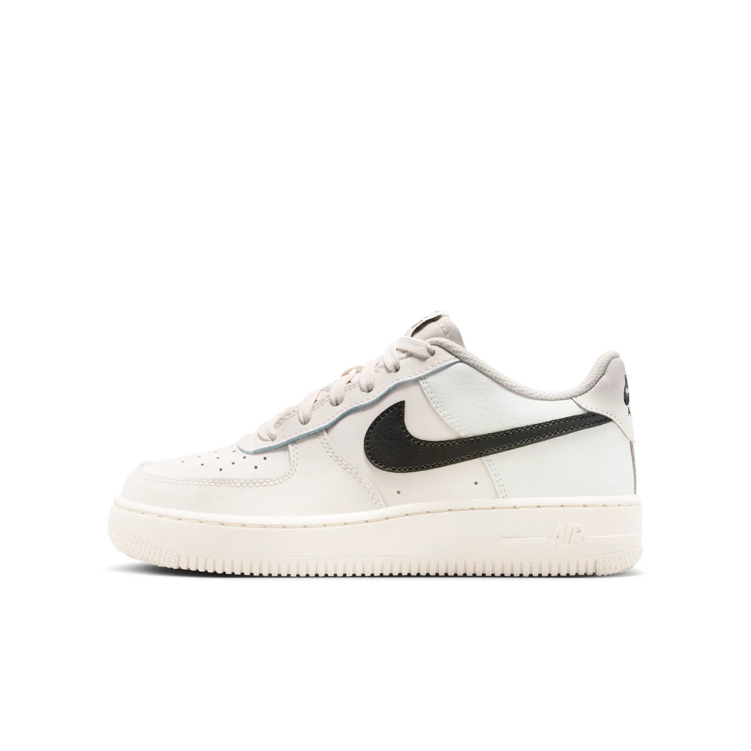 Nike Air Force 1 Essential+