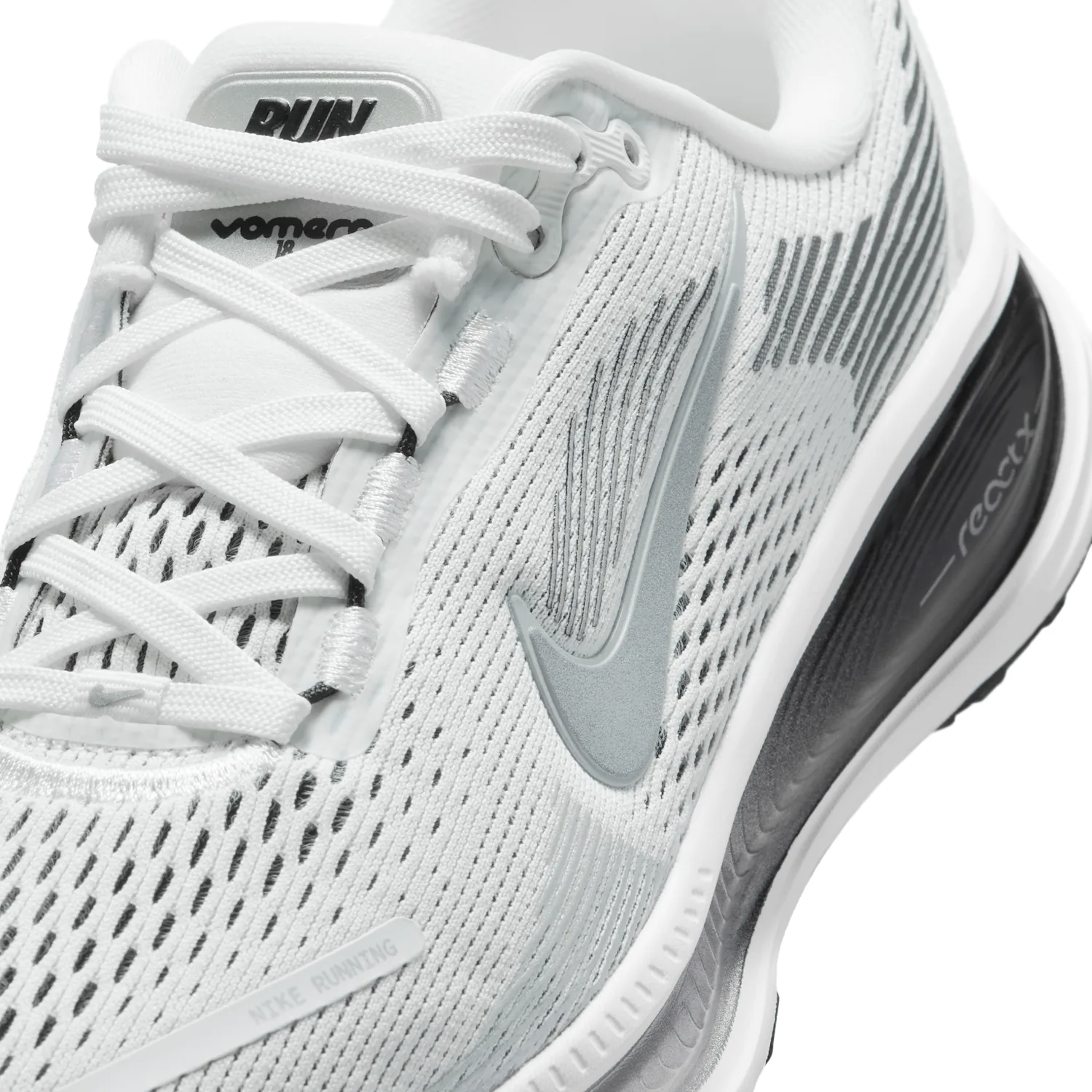 Nike Vomero 18 image 7