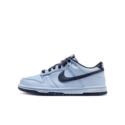 Nike Dunk Low LV8 2