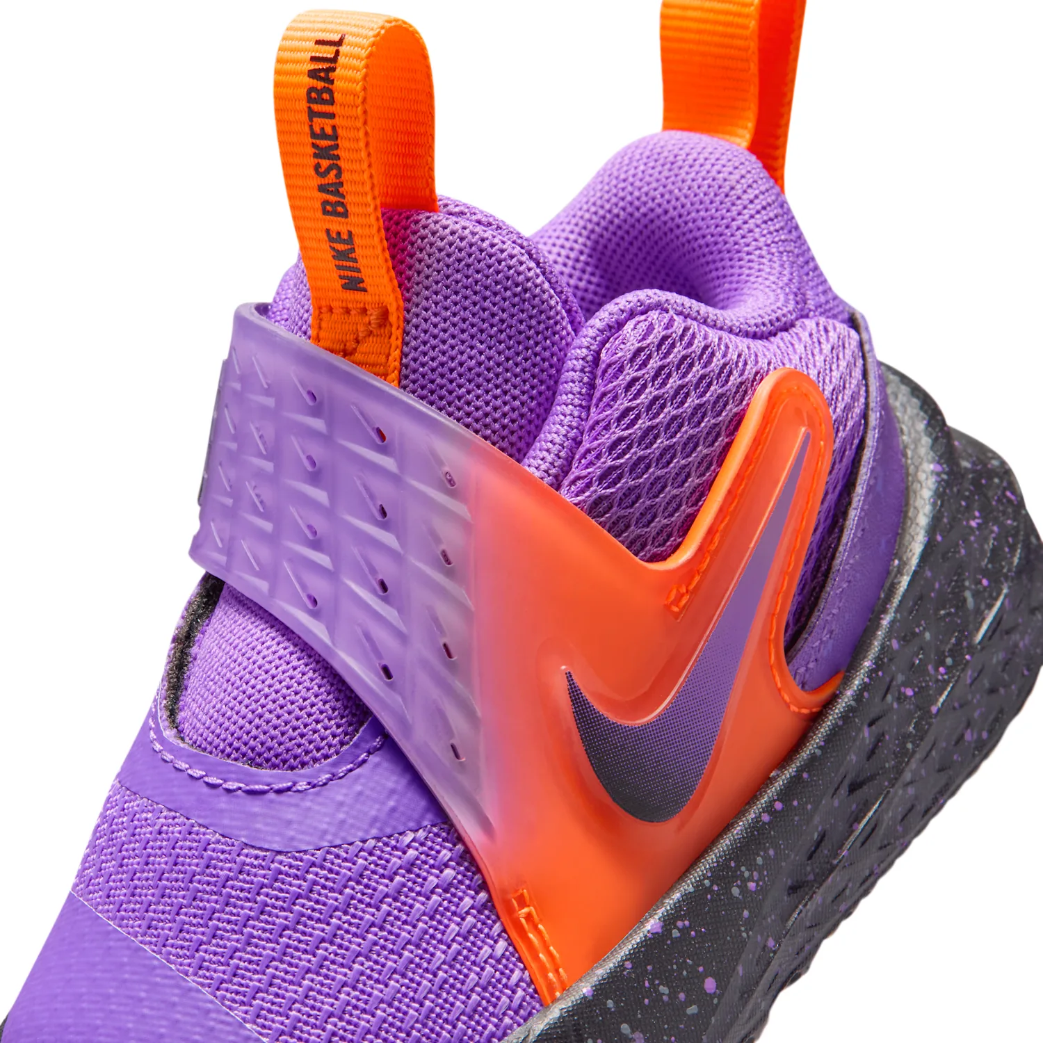 Nike Team Hustle D 12 image 7