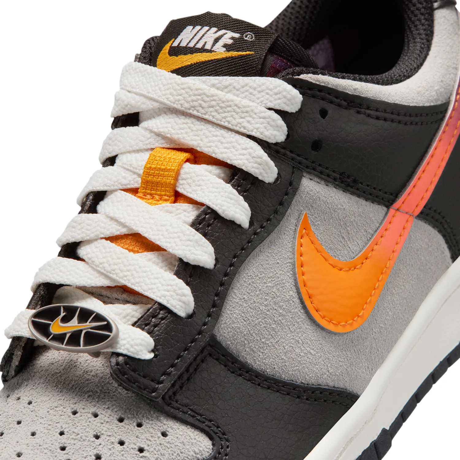 Nike Dunk Low image 7