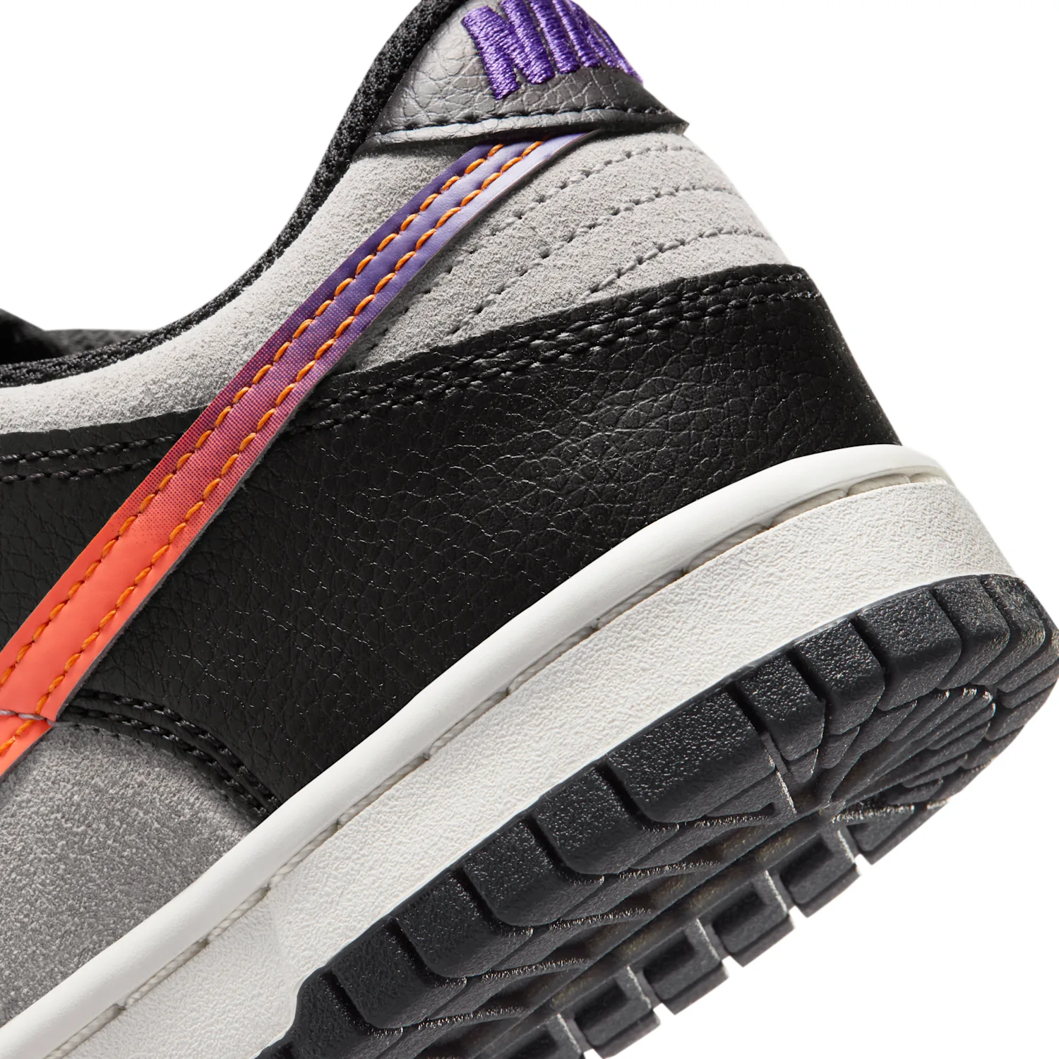 Nike Dunk Low image 8