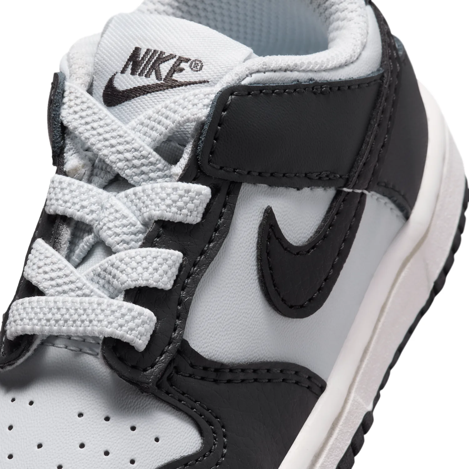 Nike Dunk Low image 7