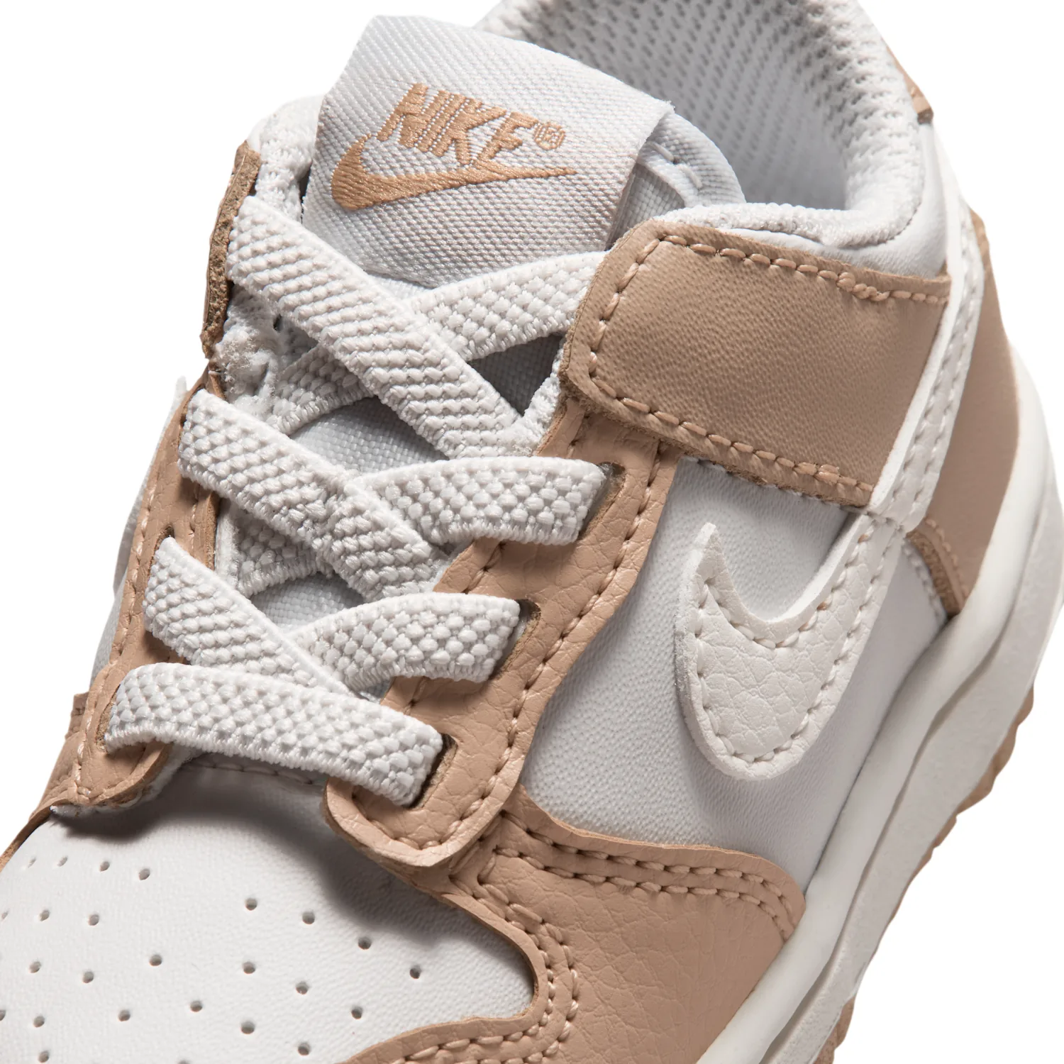 Nike Dunk Low image 7