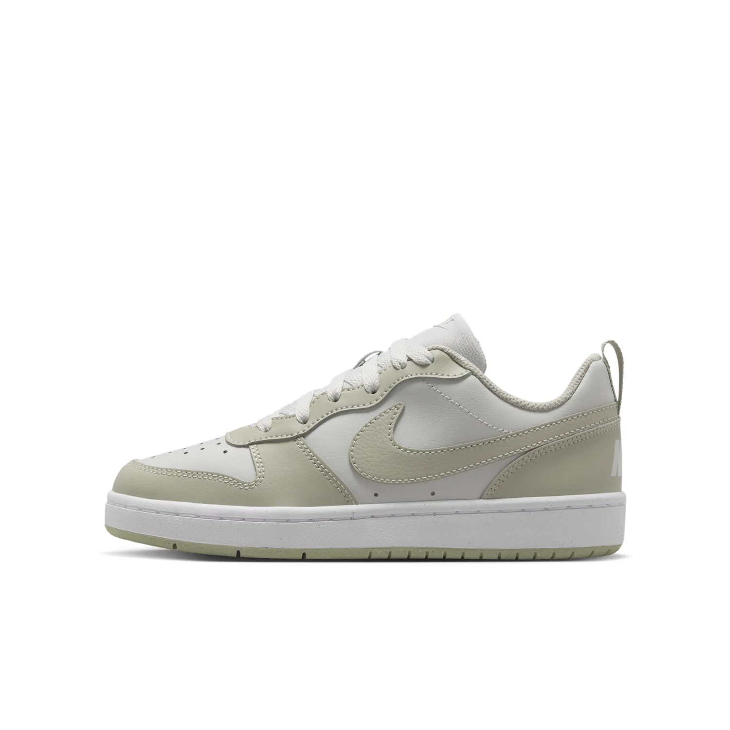 Nike Court Borough Low