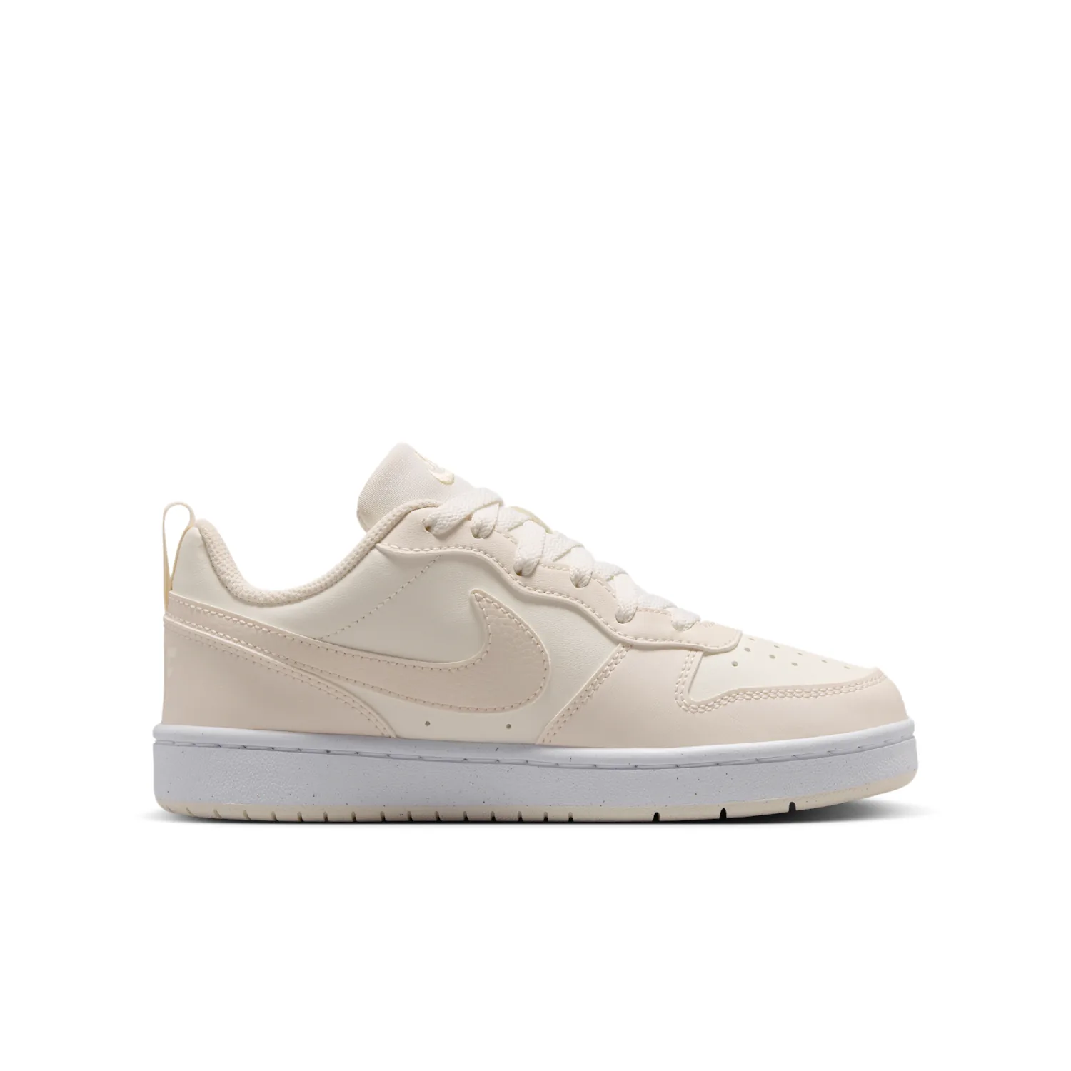 Nike Court Borough Low image 3