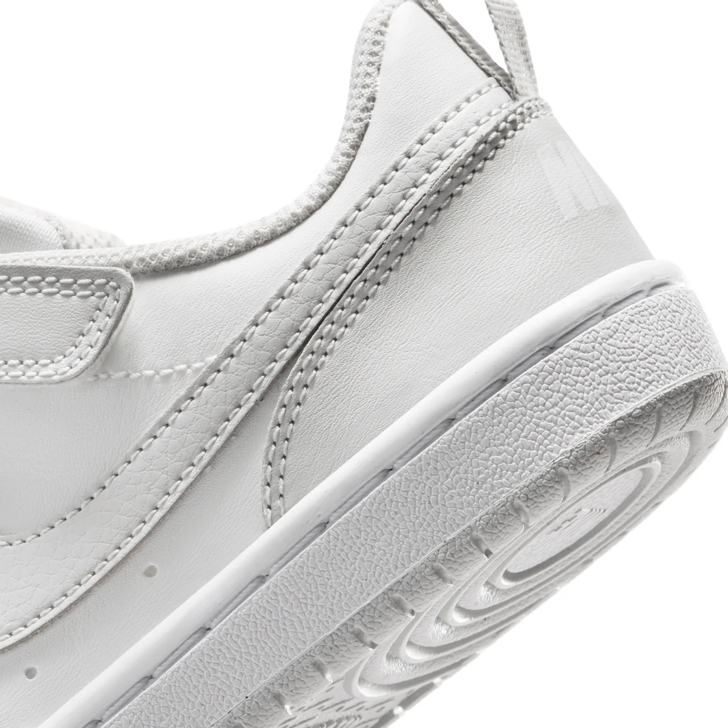 Nike Court Borough Low image 8