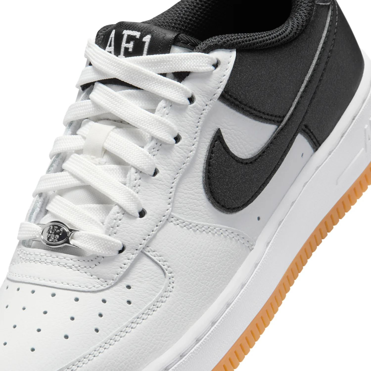 Nike Air Force 1 LV8 image 7
