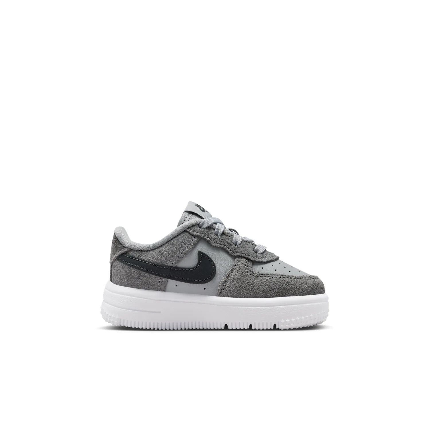 Nike Force 1 Low Essential+ image 3