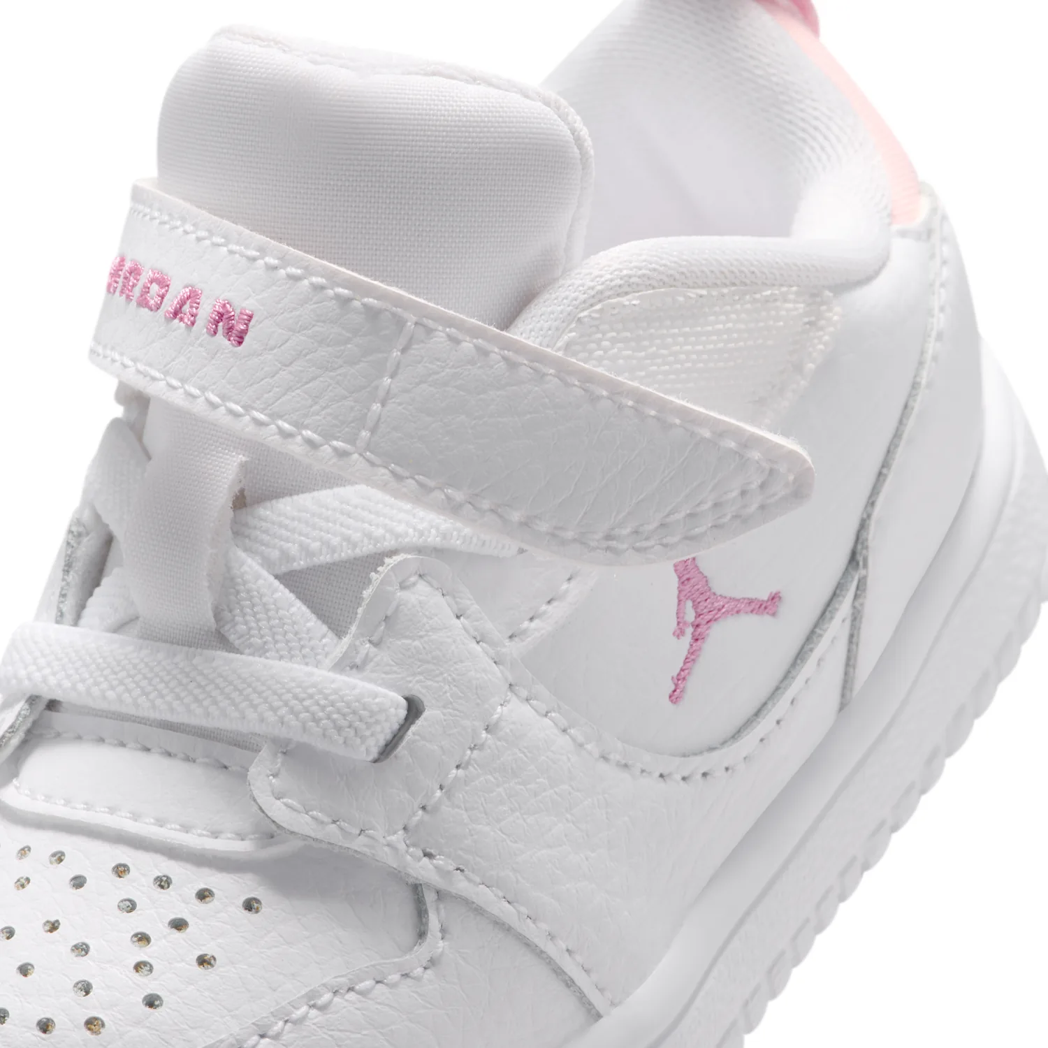 Jordan Court Connect Low image 7