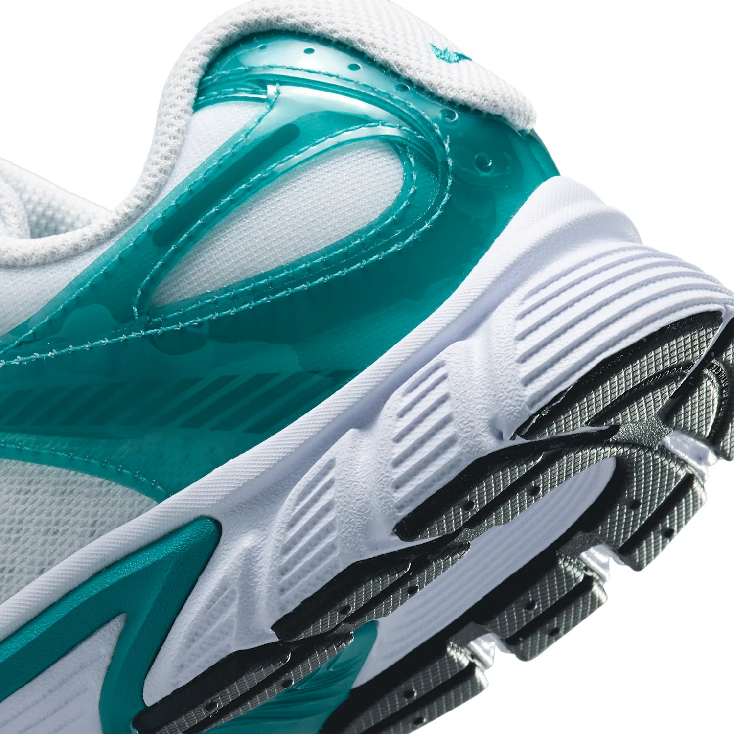Nike V5 RNR SE Tech image 8