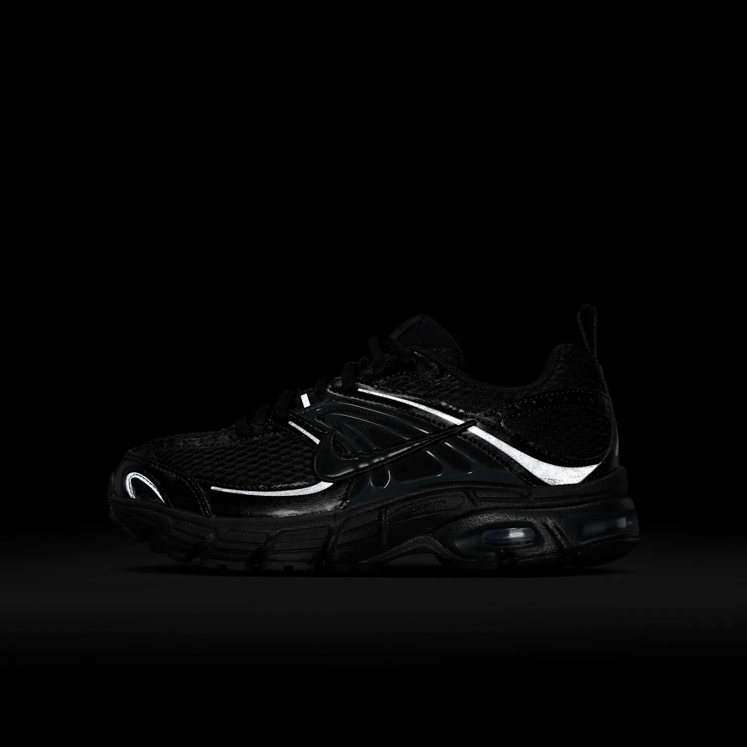Nike Air Max Moto 2K image 9