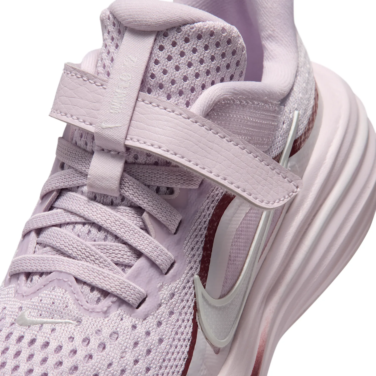 Nike Winflo 12 image 7