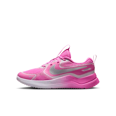 Nike Cosmic Runner