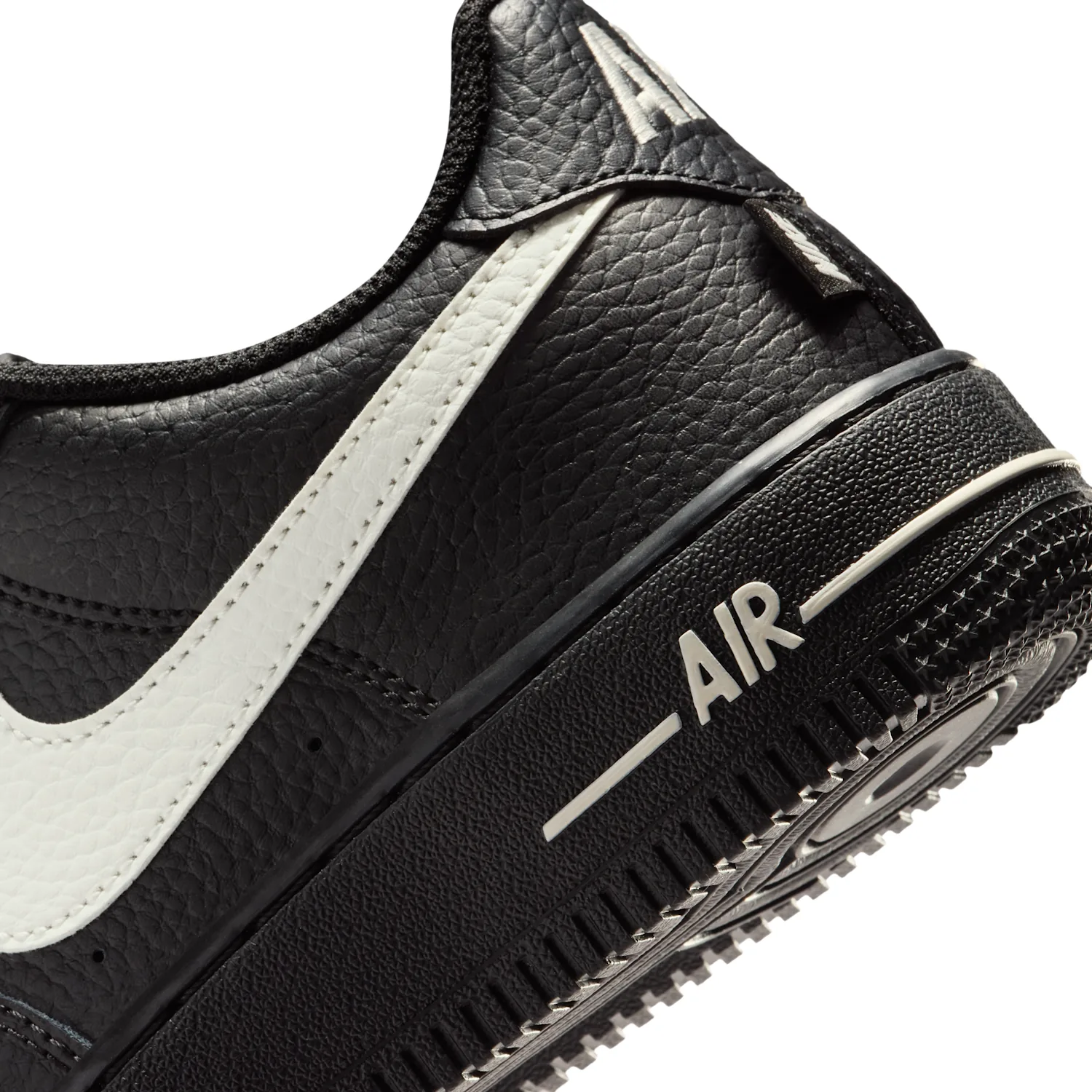 Nike Air Force 1 Low image 8
