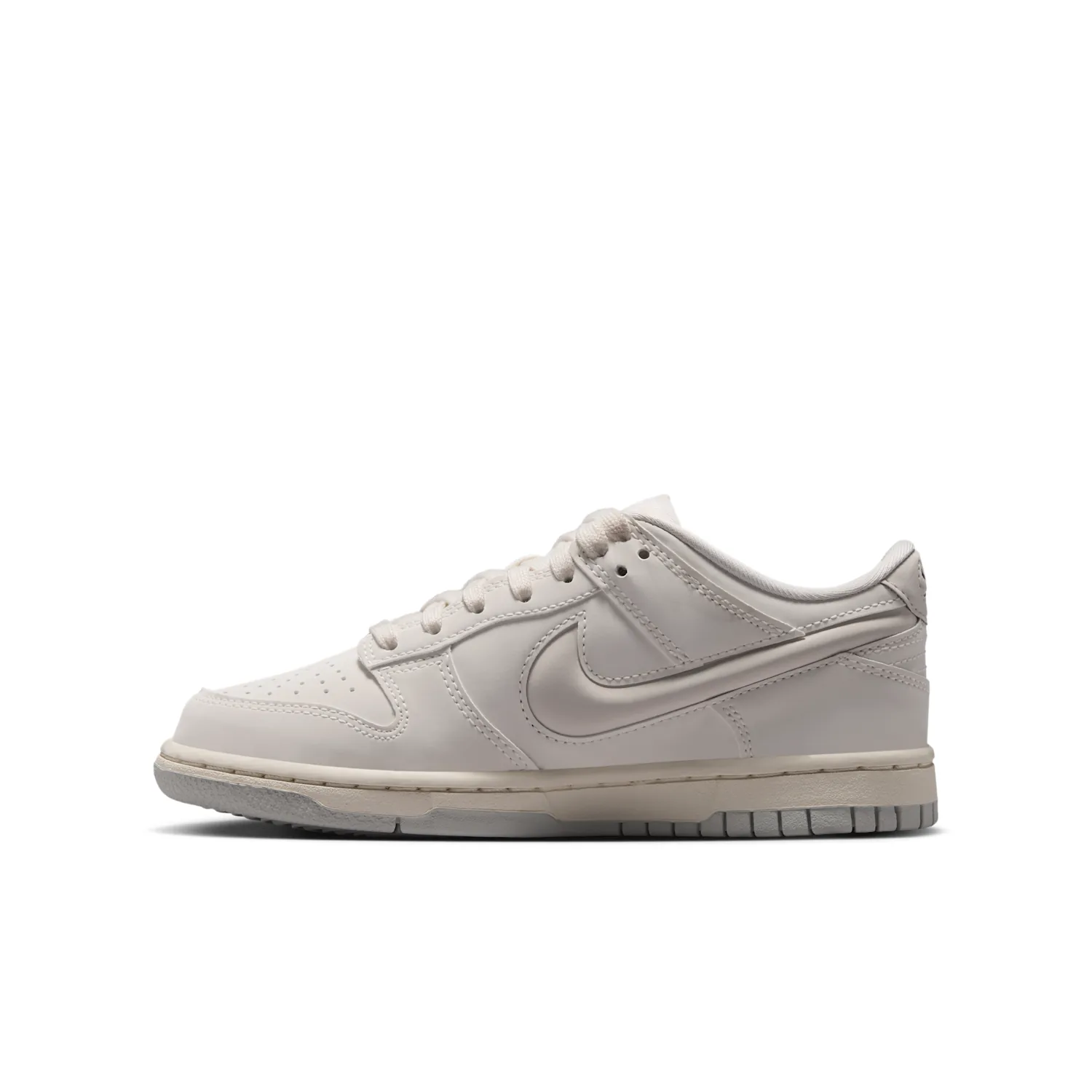 Nike Dunk Low LV8