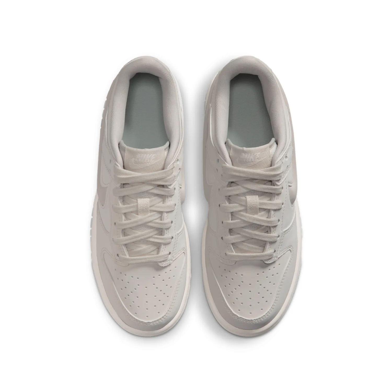Nike Dunk Low LV8 image 4