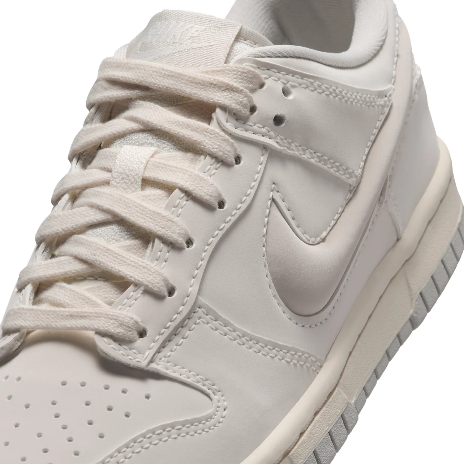 Nike Dunk Low LV8 image 7