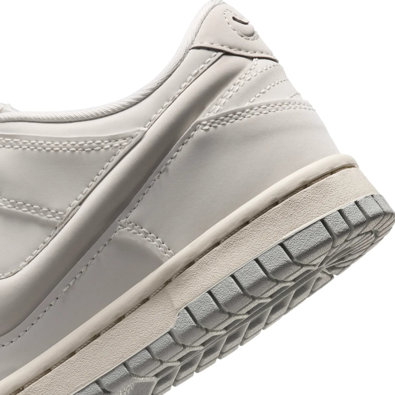 Nike Dunk Low LV8 image 8