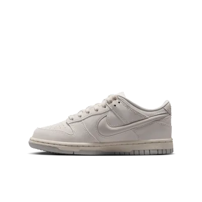 Nike Dunk Low LV8