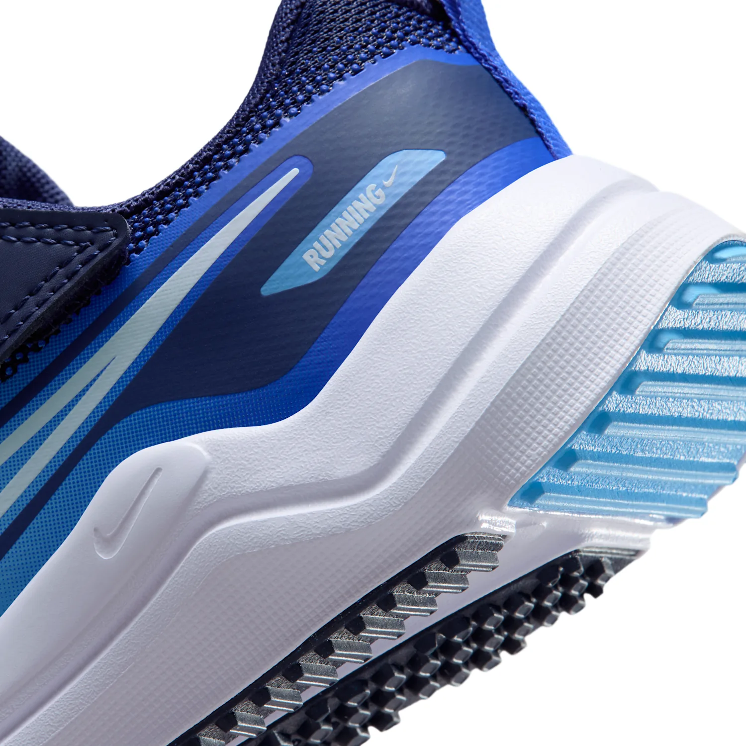 Nike Cosmic Runner image 8