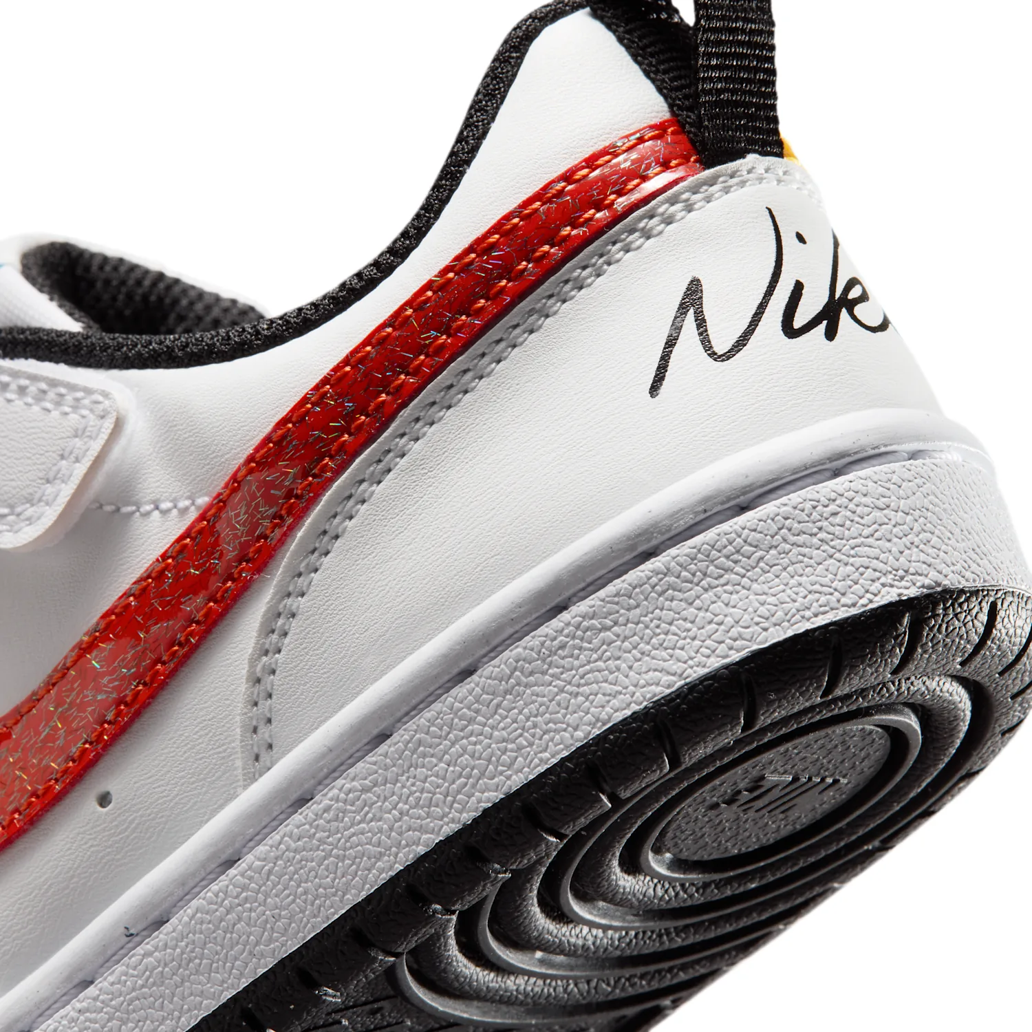 Nike Court Borough Low image 8