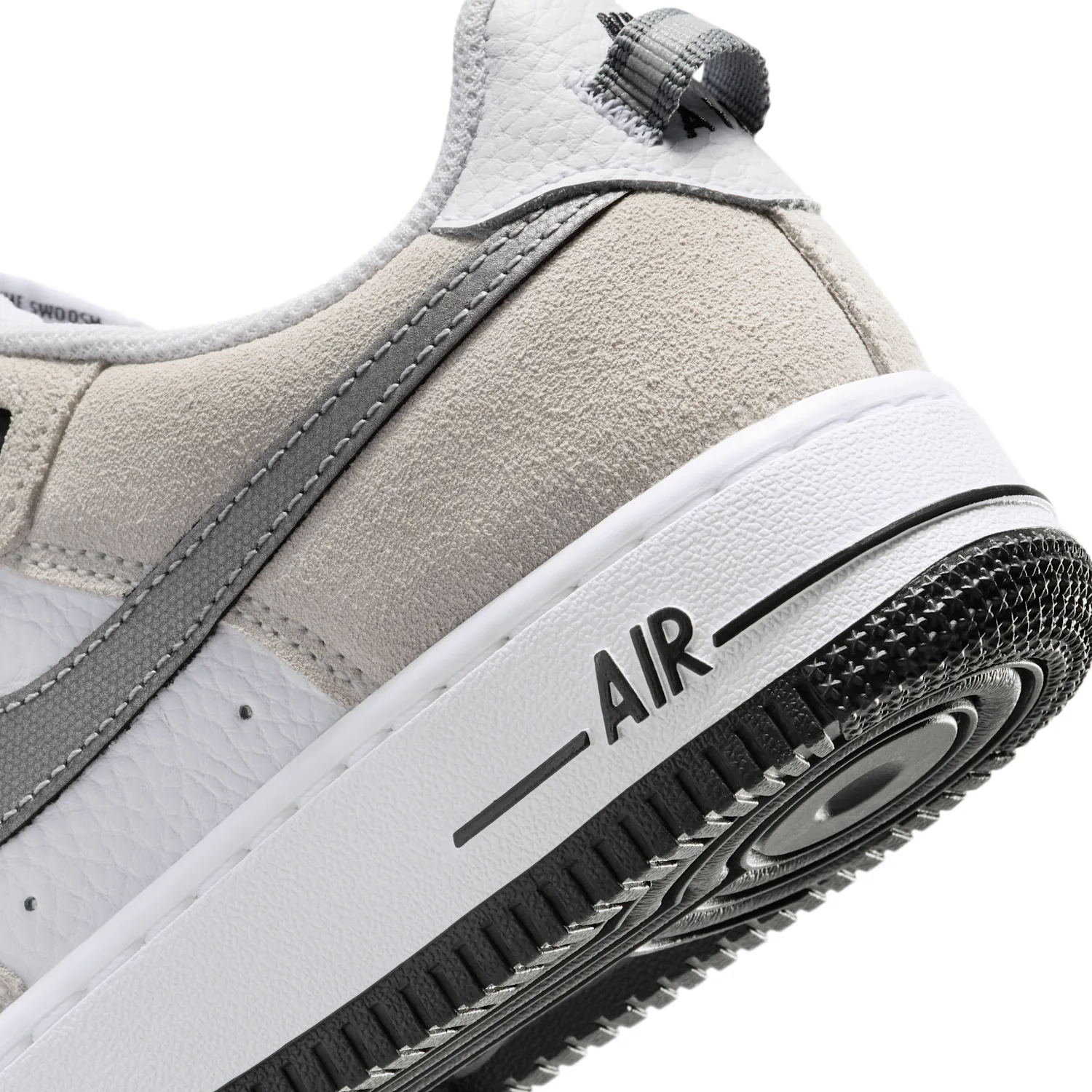 Nike Air Force 1 LV8 image 8