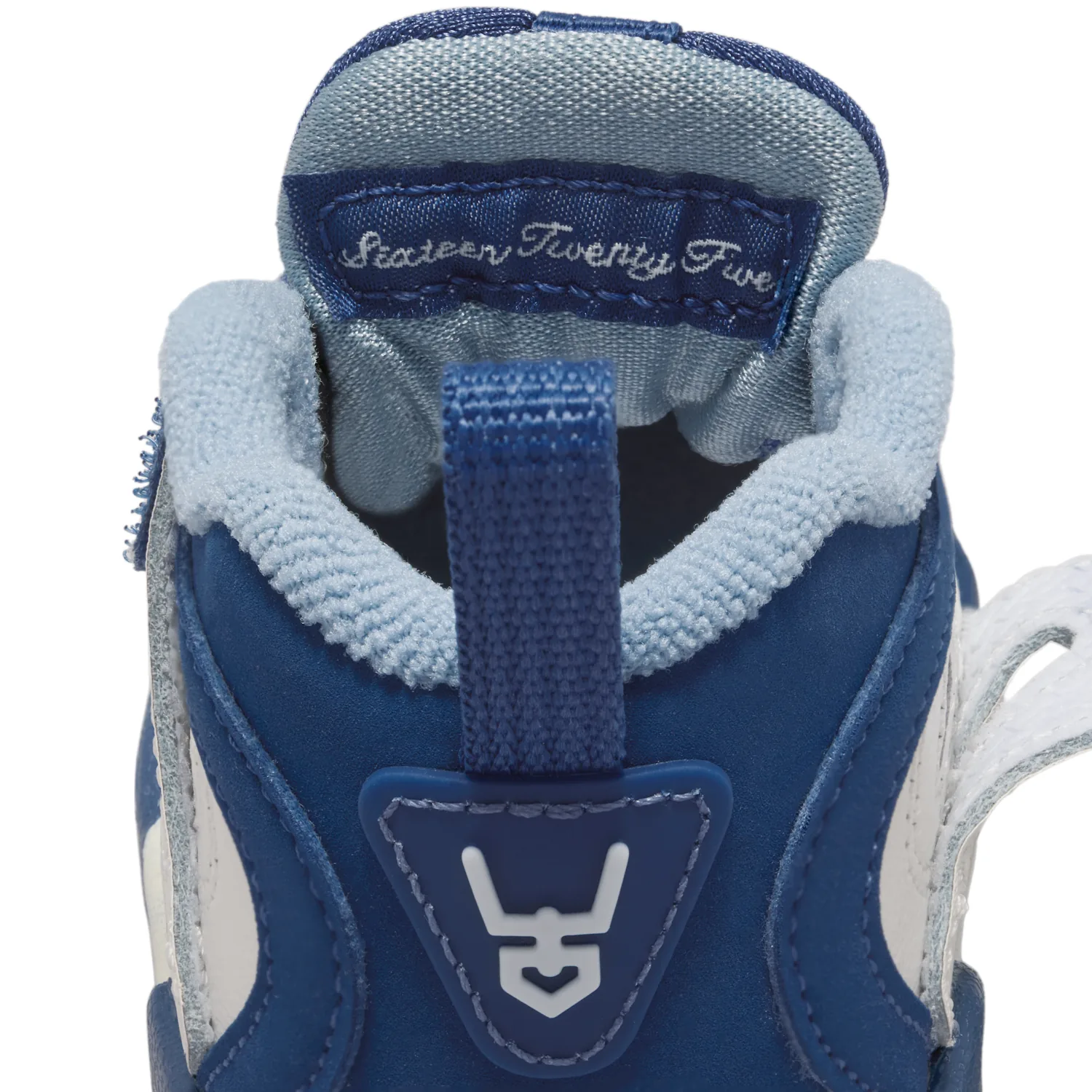 Nike Diamond Turf II image 8