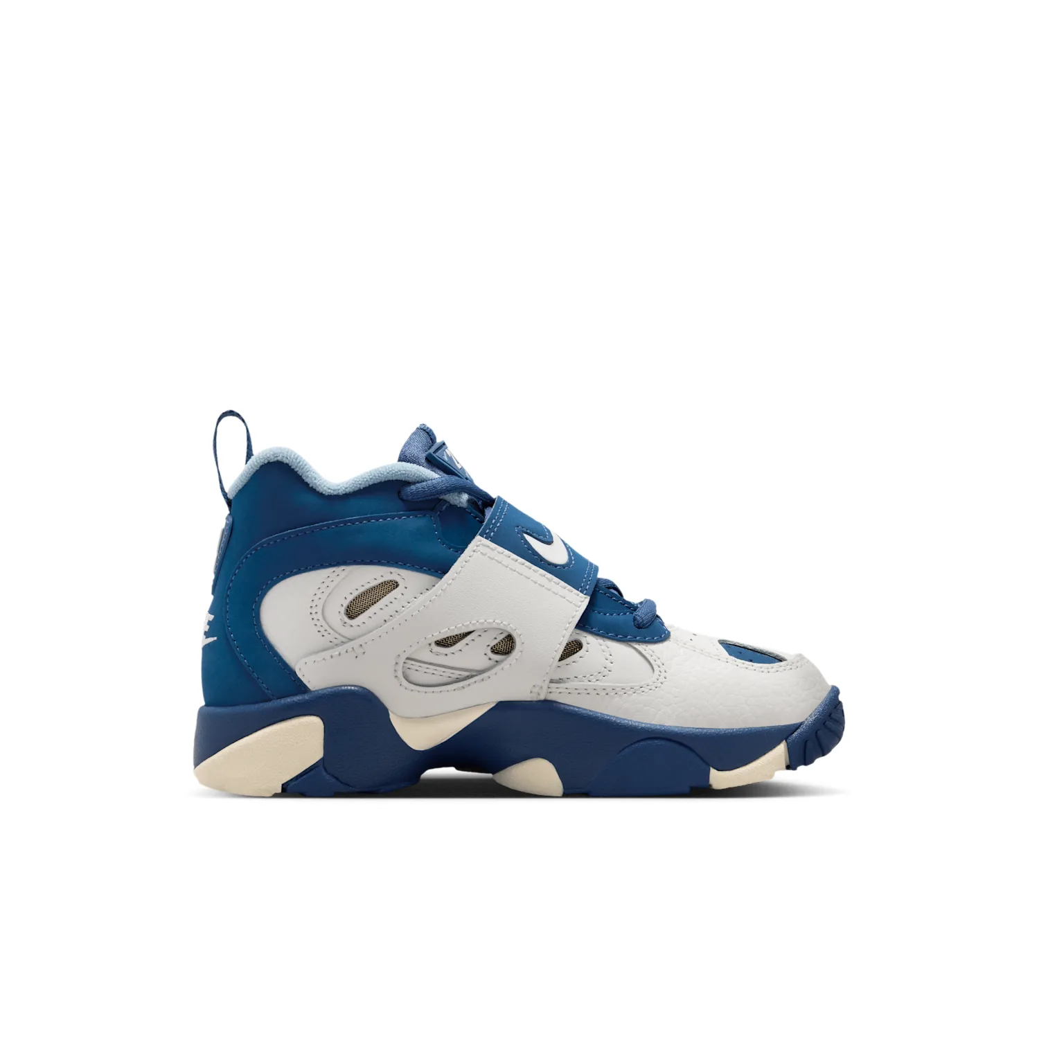 Nike Diamond Turf II image 4