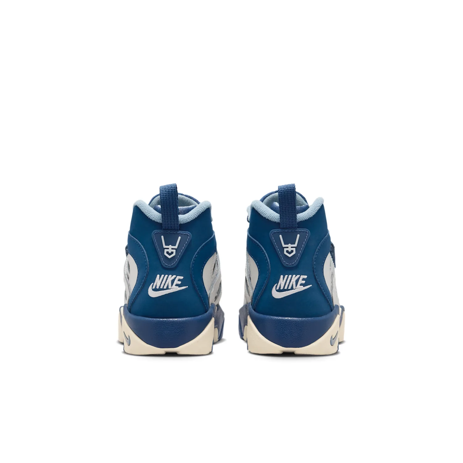 Nike Diamond Turf II image 7