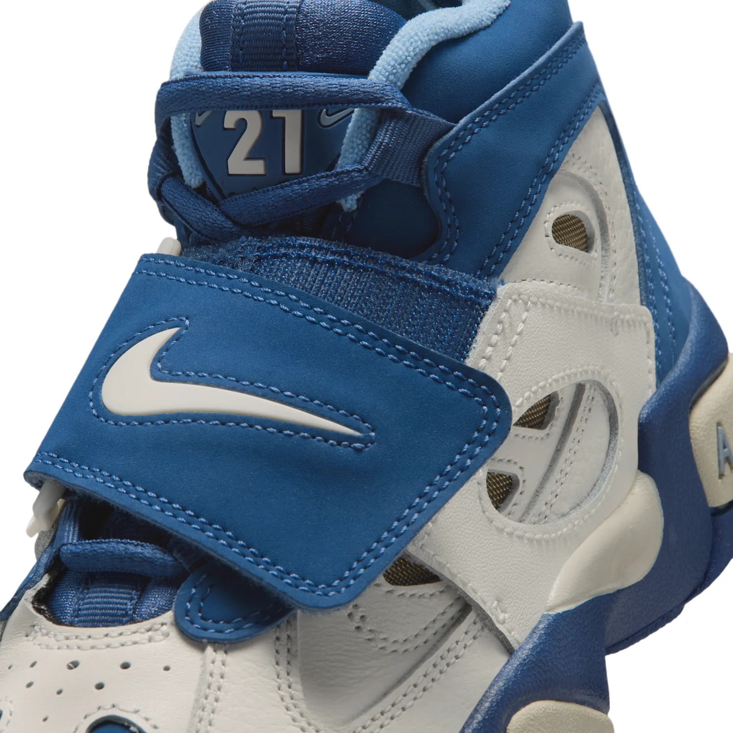 Nike Air Diamond Turf II image 8
