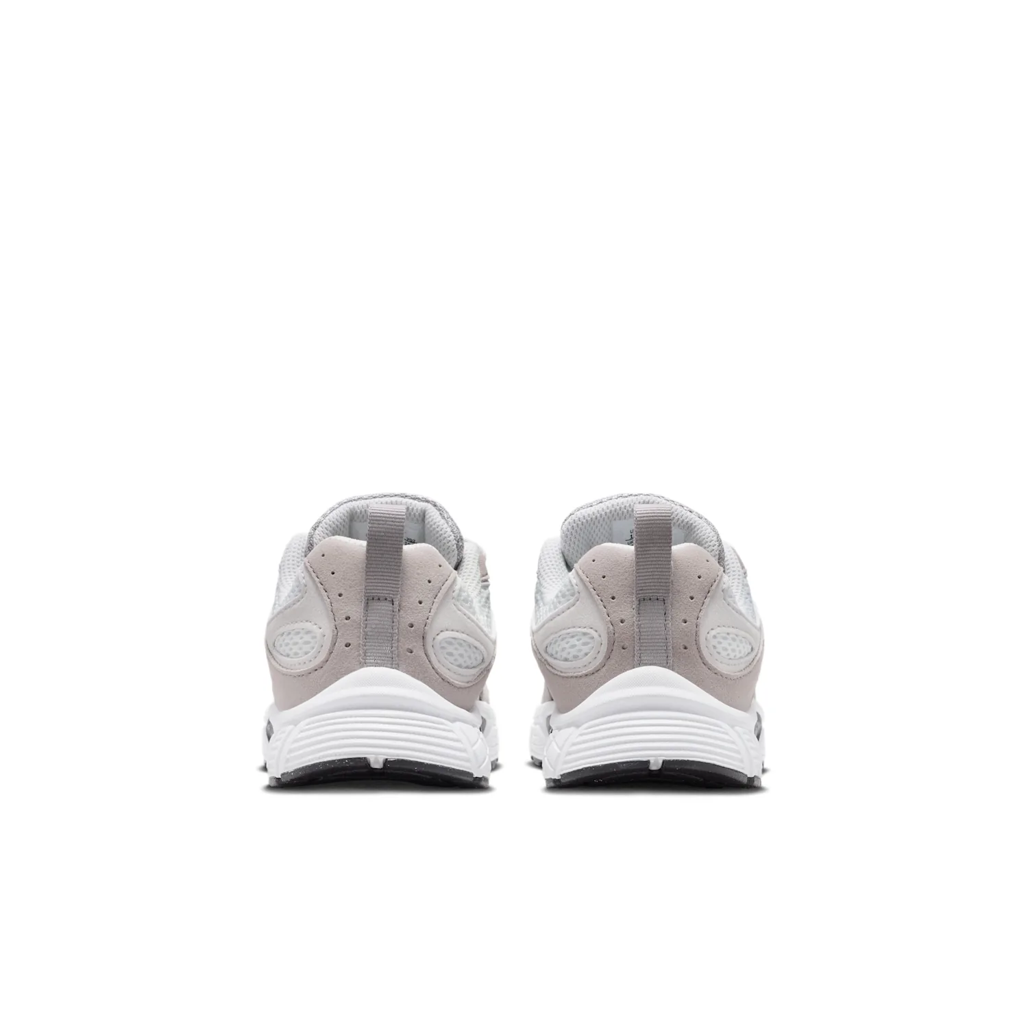 Nike V5 RNR Suede image 6