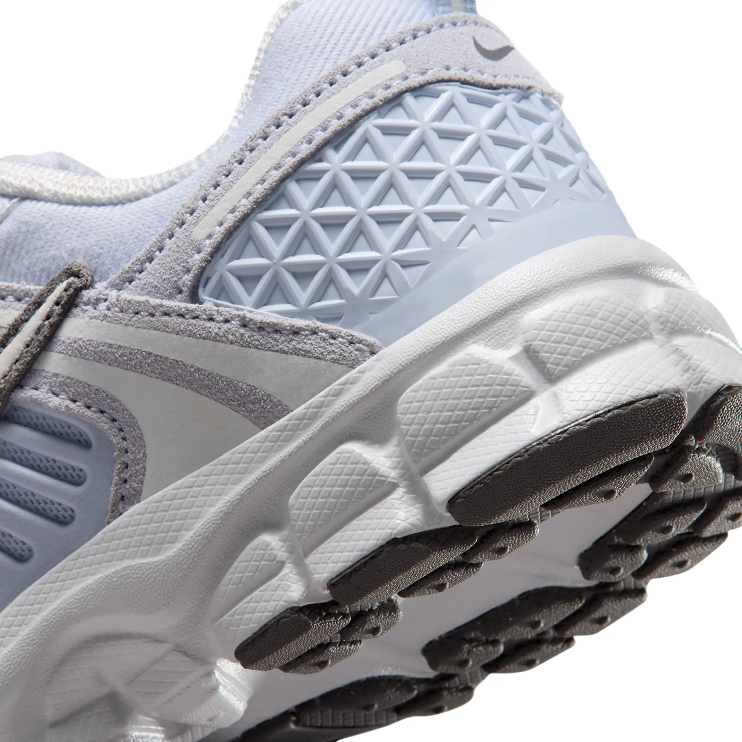 Nike Vomero 5 image 8