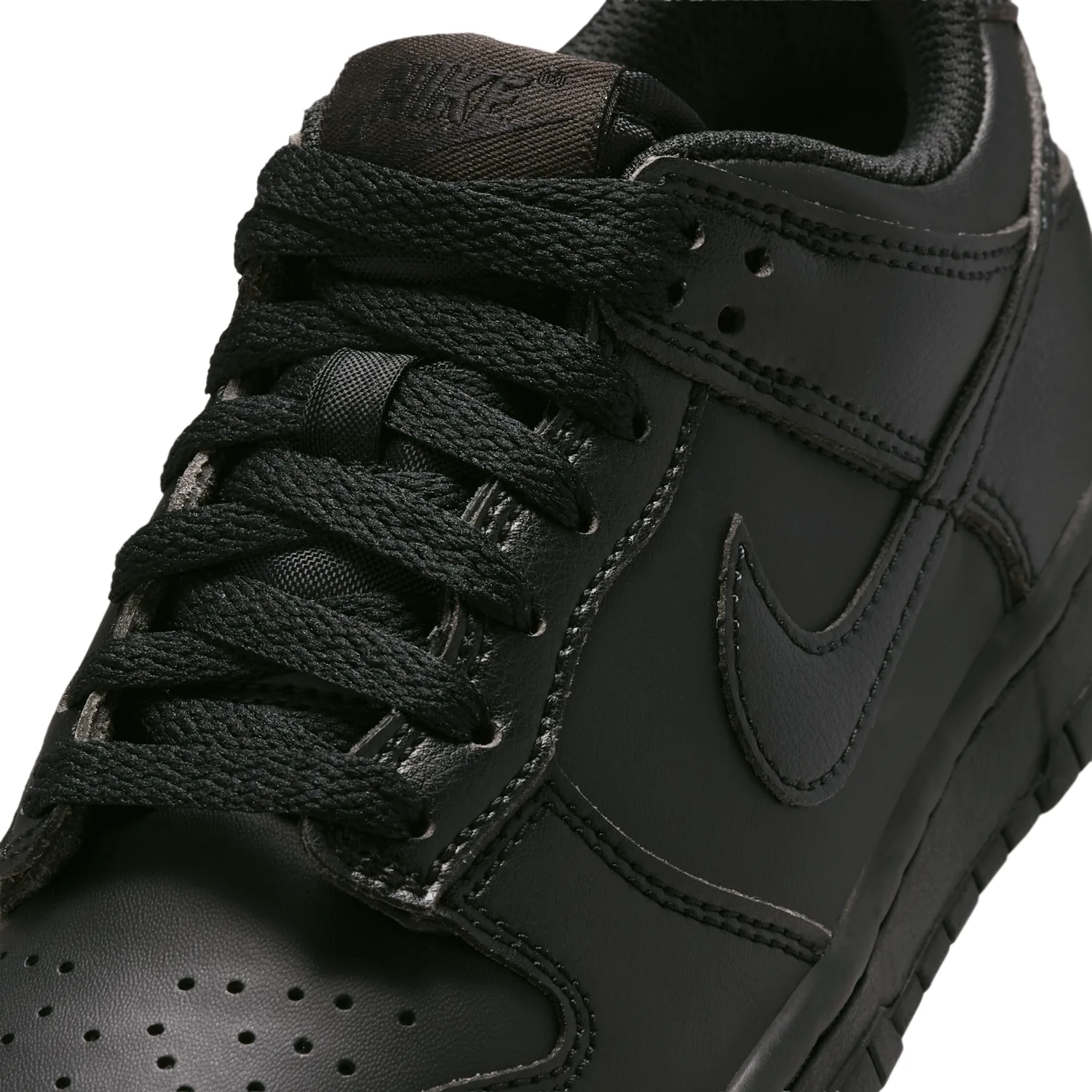 Nike Dunk Low image 7
