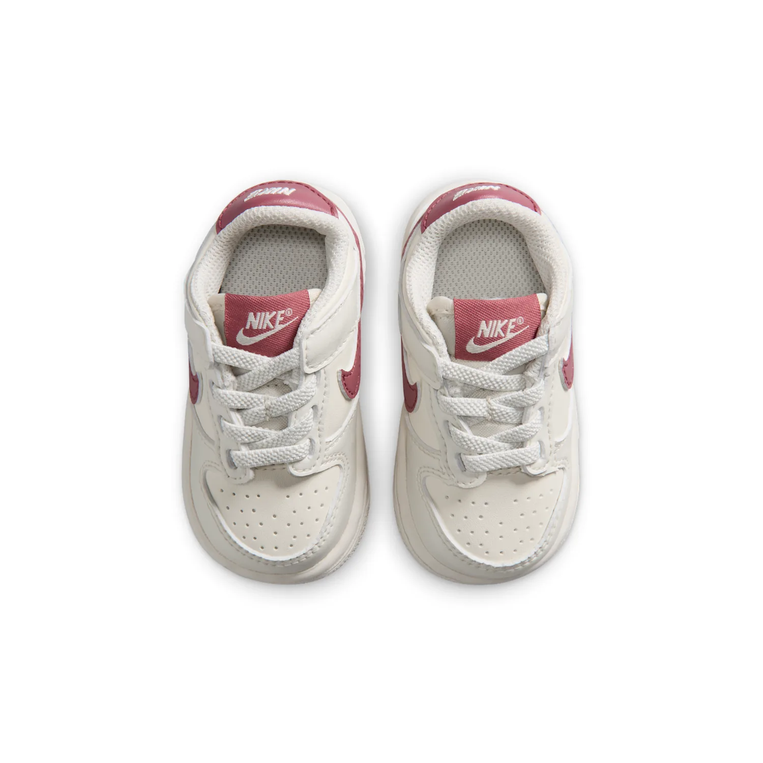 Nike Dunk Low image 4