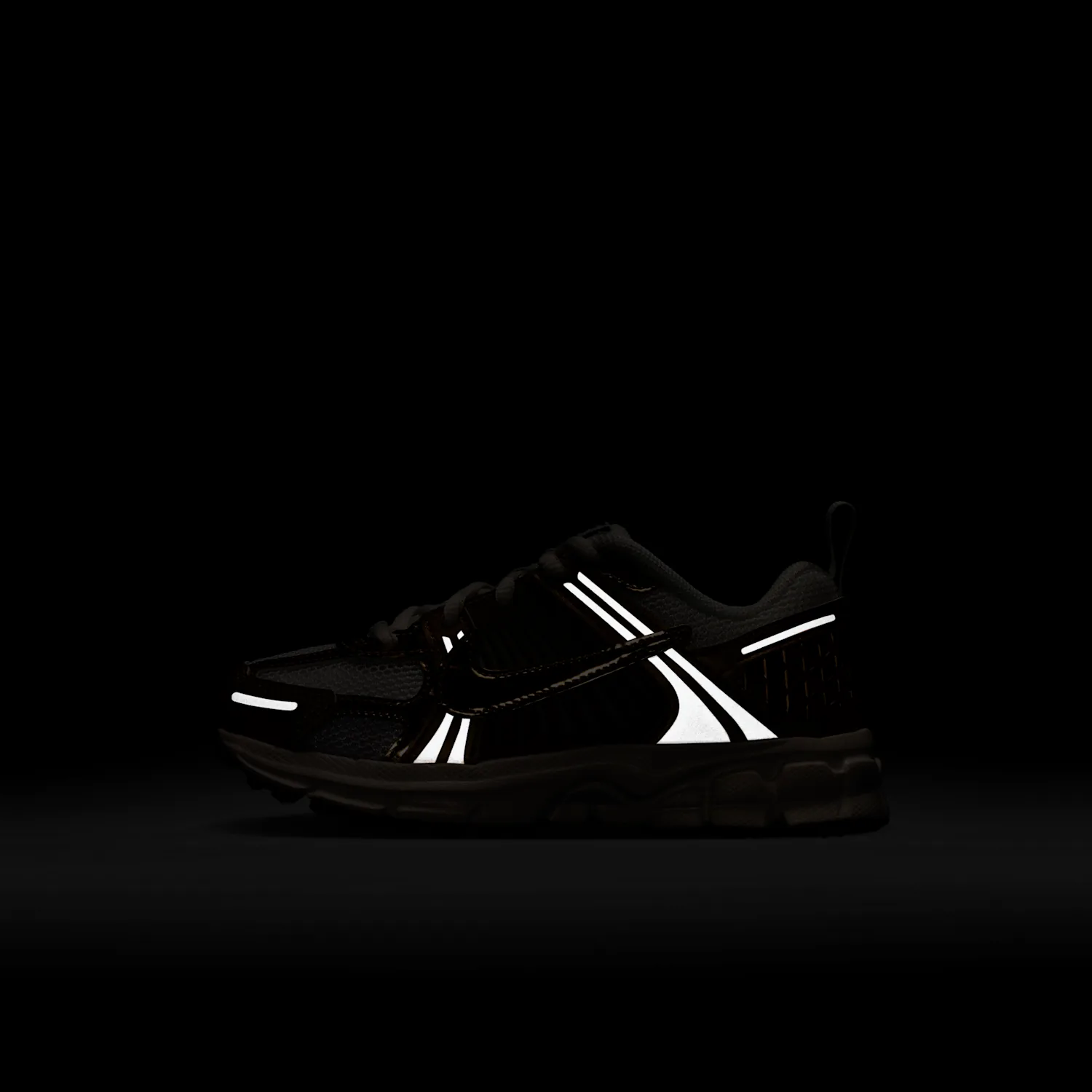 Nike Vomero 5 image 9
