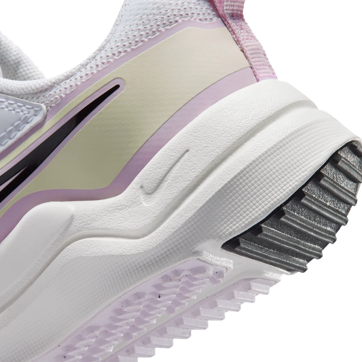 Nike Cosmic Runner SE 2 image 8