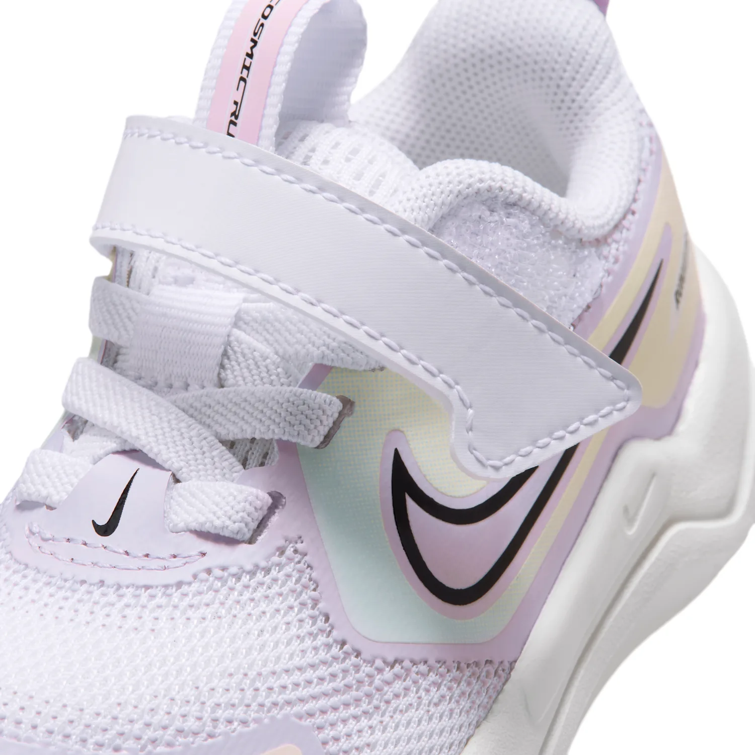 Nike Cosmic Runner SE 2 image 7