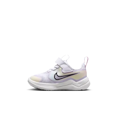 Nike Cosmic Runner SE 2