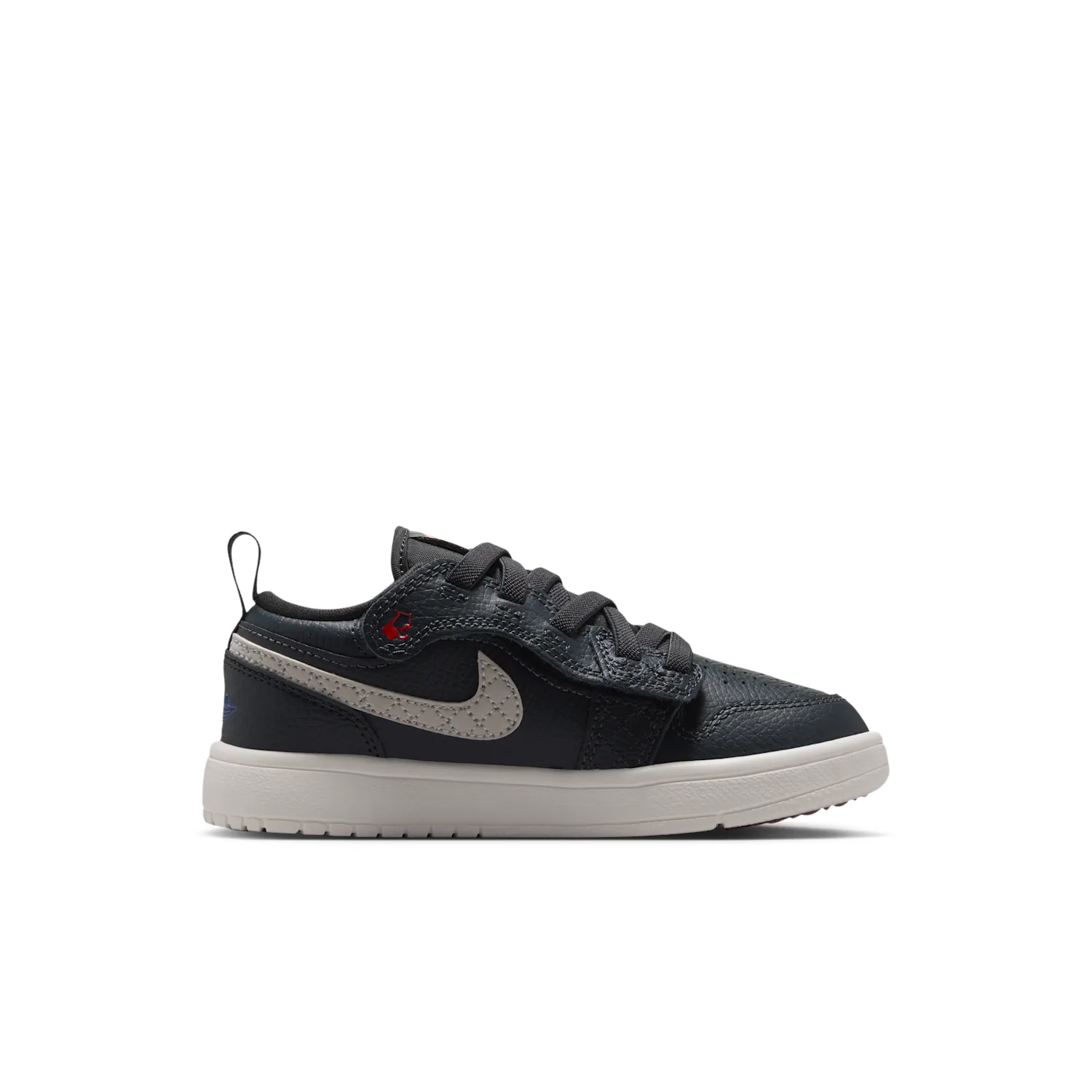 Jordan 1 Low Alt SE image 4