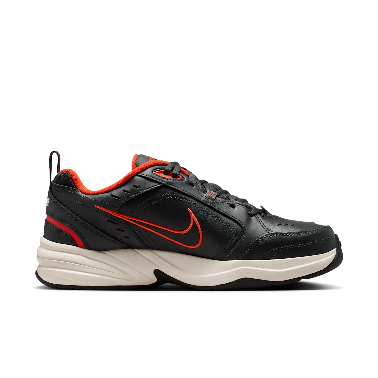 Nike Air Monarch IV image 3