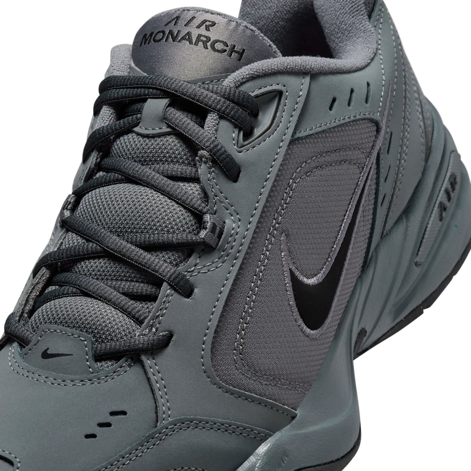 Nike Air Monarch IV image 7