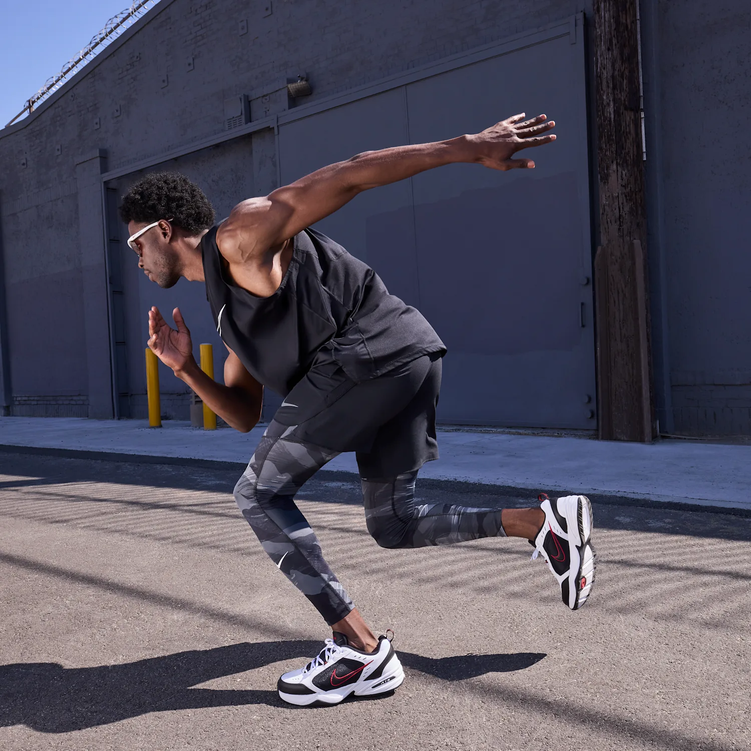 Nike Air Monarch IV image 10