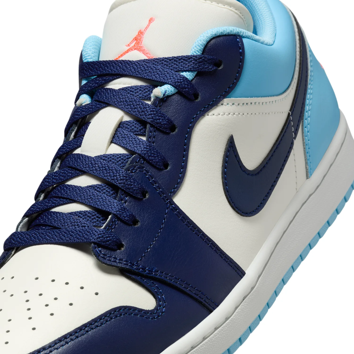 Air Jordan 1 Low image 7